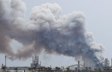 Βίντεο: Το Ισραήλ έπληξε και τρίτη δεξαμενή καυσίμων στο Ιράν