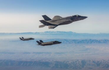 Η ισραηλινή Αεροπορία έδωσε στη δημοσιότητα φωτογραφίες με F-35 που βρίσκονται καθ΄ οδόν προς το Ιράν