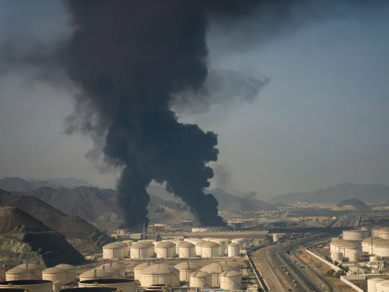 Ξεκίνησαν εκ νέου οι φορτώσεις πετρελαίου στη Φουτζάιρα, μετά την ιρανική επίθεση