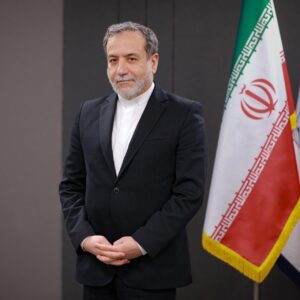 Ο Ιρανός ΥΠΕΞ επιβεβαίωσε στρατιωτική συνεργασία με Ρωσία και Κίνα: «Συνεχίζεται μέχρι και σήμερα»