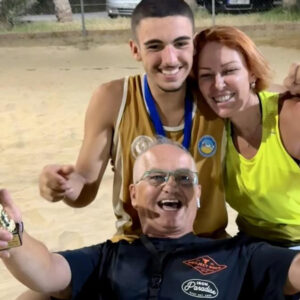 Θρήνος στον Πύργο μετά τον θάνατο του 18χρονου Ασημάκη που έπεσε στο κενό – Πώς έγινε το μοιραίο