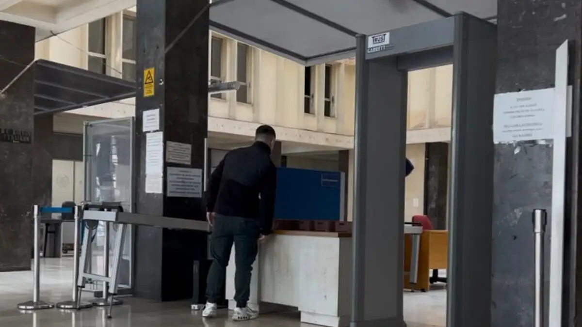 Δολοφονία 20χρονου στην Καλαμαριά: Στην ανακρίτρια ο 19χρονος φίλος του