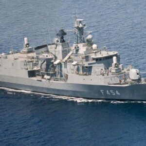 Η ΕΕ θέλει να στείλει πολεμικά σκάφη στην ζώνη του πυρός! –  Επιχείρηση «Ασπίδες» στα Στενά του Ορμούζ