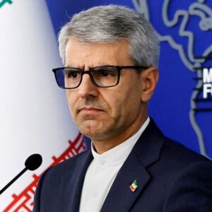 Η Τεχεράνη απειλεί το Κίεβο: «Η Ουκρανία έγινε συνεργός σε επιθέσεις – Μπορεί να γίνει νόμιμος στόχος του Ιράν»