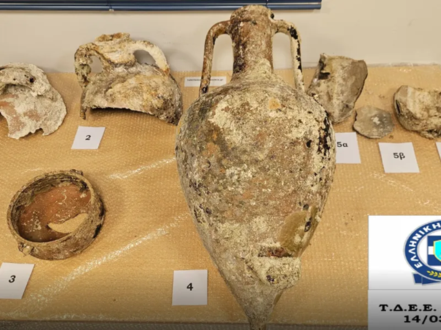 Κηφισιά: Συνελήφθη 50χρονος αρχαιοκάπηλος με αμφορείς ηλικίας 2.000 ετών