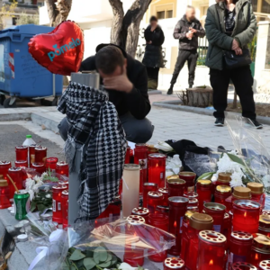 Δολοφονία στην Καλαμαριά – Δικηγόρος οικογένειας 20χρονου: «Ο θάνατος του παιδιού ήταν μαρτυρικός»