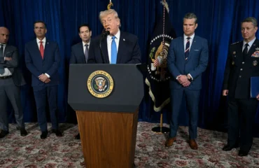 Αινιγματικές δηλώσεις Τραμπ: «Αν οι σύμμαχοι δεν βοηθήσουν στα Στενά του Ορμούζ θα είναι πολύ κακό για το ΝΑΤΟ»