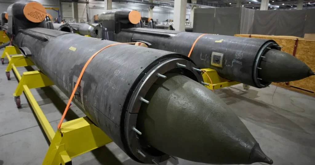 Ουκρανία: Επιθέσεις με νέους βαλλιστικούς πυραύλους FP-7 σε ρωσικούς στόχους