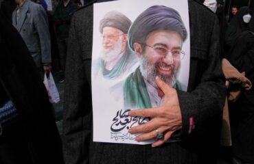 Μήνυμα από τον ισραηλινό Στρατό στην Τεχεράνη: «Θα βρούμε και θα εξοντώσουμε τον Μ.Χαμενεΐ»