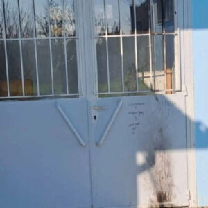 Ανήλικοι προκαλούσαν φθορές σε σχολεία της Θέρμης: Πάνω από 6.000 ευρώ οι ζημιές – Σχηματίστηκε δικογραφία