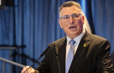 Ισραηλινός ΥΠΕΞ:  «Ο Λαριτζανί ήταν επικηρυγμένος με 10 εκατ.$  – Εμείς το κάναμε δωρεάν»