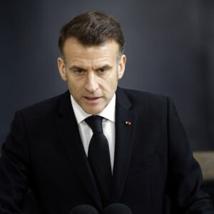 Ο Ε.Μακρόν αρνείται τη συμμετοχή της Γαλλίας σε «επιχειρήσεις» στα Στενά του Ορμούζ: «Διατηρούμε αμυντική στάση»