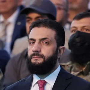 Ποτοαπαγόρευση στη Συρία του ισλαμιστή  αλ Σάρα: Κλείνουν όλα τα μπαρ