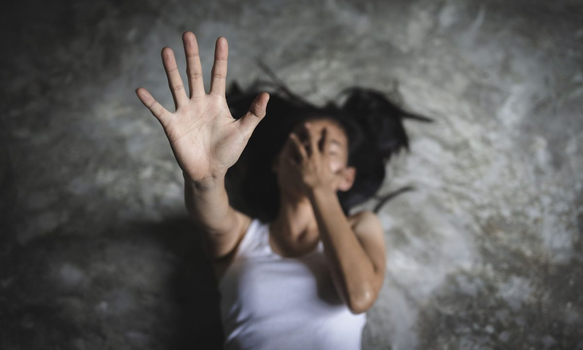 Βέροια: 24χρονη βρέθηκε βαριά τραυματισμένη σε πυλωτή πολυκατοικίας