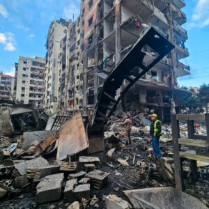 O A.Λαριτζανί εξοντώθηκε στο σπίτι της κόρης του μαζί με άλλους 100 κατοίκους της Τεχεράνης!