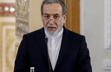 Α.Αραγτσί: «Οι συνέπειες του πολέμου στη Μέση Ανατολή θα πλήξουν όλο τον κόσμο»