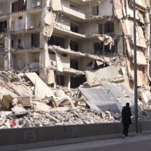 Βίντεο: Πολυώροφο κτήριο στη Βηρυτό κατέρρευσε μετά από ισραηλινό βομβαρδισμό