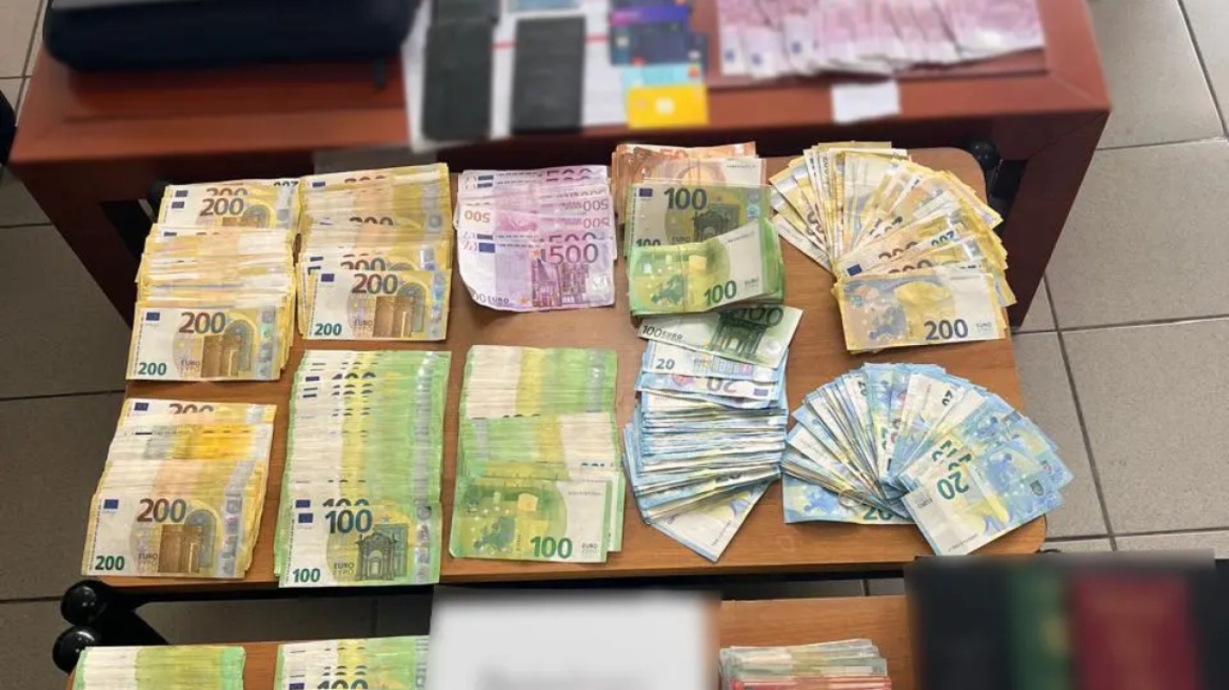 Νέα στοιχεία για το κύκλωμα εμπορίας αλλοδαπών: Συνελήφθησαν 21 εμπλεκόμενοι – Πάνω από 5 εκατ. ευρώ τα κέρδη τους