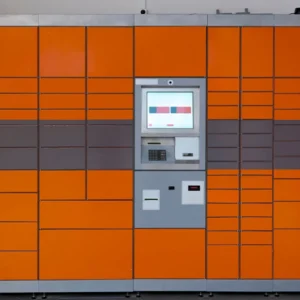 Καβάλα: 7χρονος έπαιζε με τον αδερφό του και… κλειδώθηκε σε θύρα παραλαβής δεμάτων