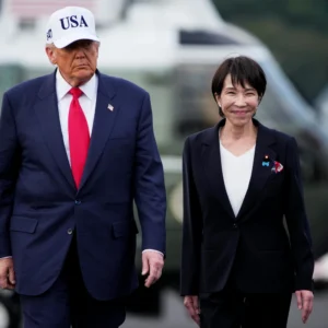 Η «πλάκα» του Ν.Τραμπ για το Περλ Χάρμπορ μπροστά στην πρωθυπουργό της Ιαπωνίας: «Όταν εισβάλαμε, εισβάλαμε σκληρά»