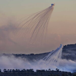 Βίντεο: Το Ισραήλ χρησιμοποιεί βόμβες λευκού φωσφόρου στο νότιο Λίβανο κατά της Χεζμπολάχ
