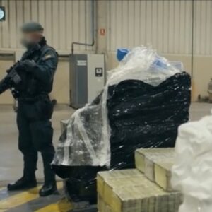 Δείτε πώς καταστρέφουν την κοκαΐνη που έχει κατασχεθεί – Ολόκληρη η διαδικασία