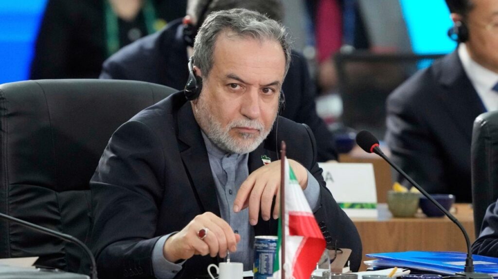 Α.Αραγτσί προς Αμερικανούς: «Μπορείτε να ευχαριστήσετε τον Μ.Νετανιάχου για τον φόρο “Πρώτα το Ισραήλ”»