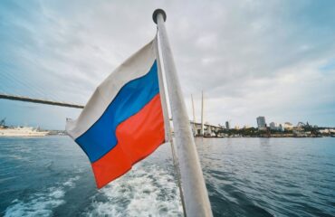 Σύμβουλος Β.Πούτιν: «Εξετάζεται η αποστολή ένοπλων ναυτικών συνοδειών για την προστασία του “σκιώδους στόλου”»