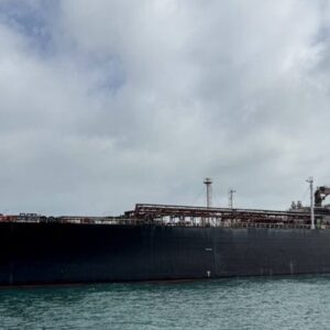 Μετά τις Κίνα, Ρωσία, Ινδία, Πακιστάν το Ιράν επιτρέπει & στην Ιαπωνία να περνούν τα πλοία της τα Στενά του Ορμούζ