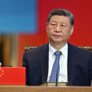 Η Κίνα στο πλευρό της Τεχεράνης: «Παράνομες οι στρατιωτικές επιθέσεις των ΗΠΑ και Ισραήλ κατά του Ιράν»