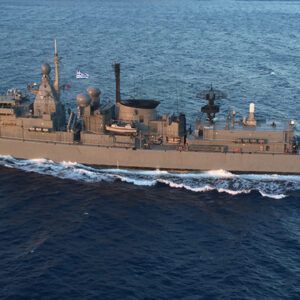 Παροπλίζεται η φρεγάτα «Θεμιστοκλής»: Μετά από σχεδόν 23 χρόνια υπηρεσίας στο ΠΝ ολοκληρώνει το έργο της