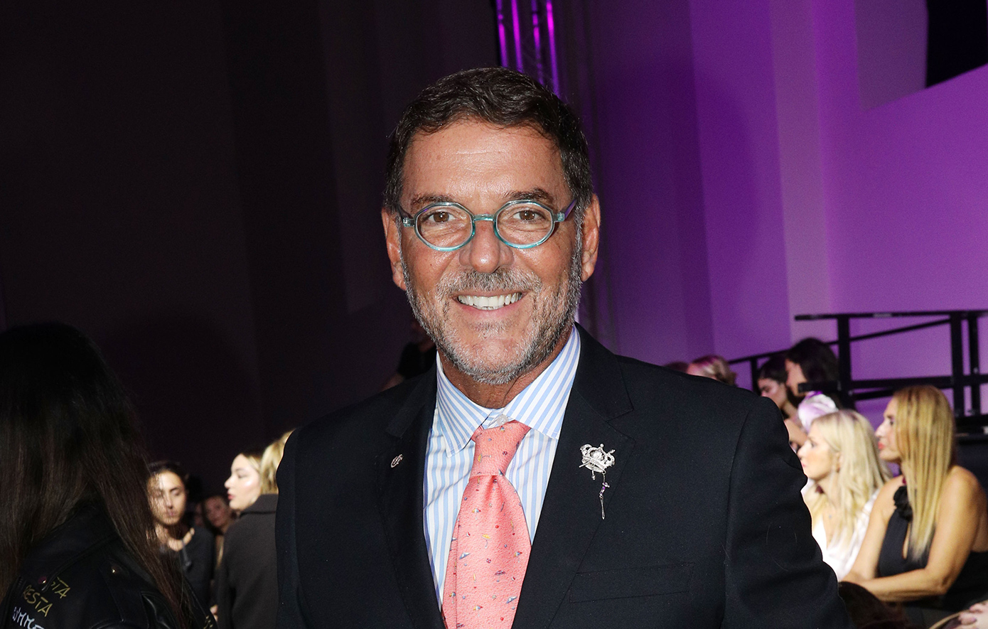 Γ.Τσαγκαράκης: Ποινική δίωξη για τέσσερα κακουργήματα στον γνωστό γκαλερίστα