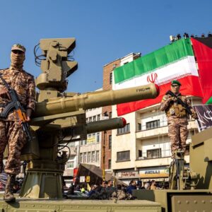 Προβλέπεται δύσκολη νύχτα για το Ισραήλ: H προειδοποίηση «εφιάλτης» των Φρουρών της Επανάστασης