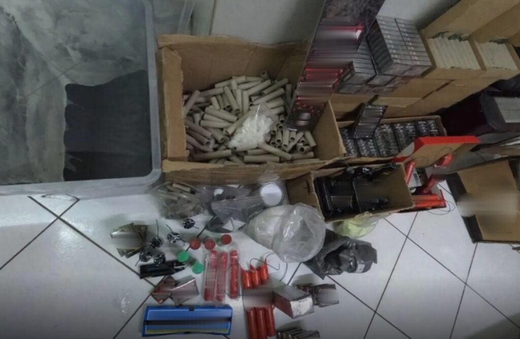 Αριστούχος στη Χημεία ο ανήλικος που συνελήφθη με δεκάδες κροτίδες στον Άγιο Δημήτριο: Eίχε στήσει «δίκτυο»