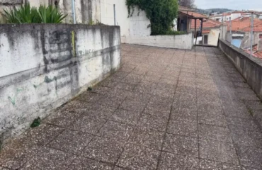 Βέροια: Στη δημοσιότητα φωτογραφία της 24χρονης που ξυλοκοπήθηκε άγρια από 20χρονο