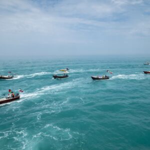 Ιράν: «Τα Στενά του Ορμούζ είναι ανοιχτά για όλους – Απλά θα πρέπει να συνεργαστούν με εμάς»