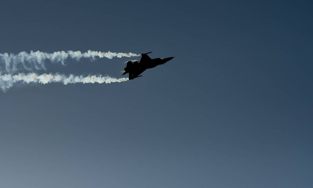 Συγκίνησε το μήνυμα του πιλότου της ομάδας Ζευς στο Μεσολόγγι για τα 200 χρόνια από την ηρωική Έξοδο