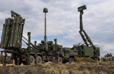 Βρετανικό Υπουργείο Άμυνας: «Μην πανικοβάλλεστε – Μπορούμε να σταματήσουμε τους ιρανικούς πυραύλους»!