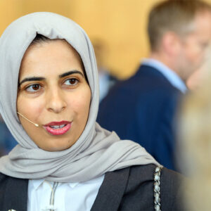 Γυναίκα υπουργός του Κατάρ προς ΗΠΑ και Ισραήλ: «Σταματήστε τον πόλεμο – Σταματήστε να μιλάτε εκ μέρους μας»!