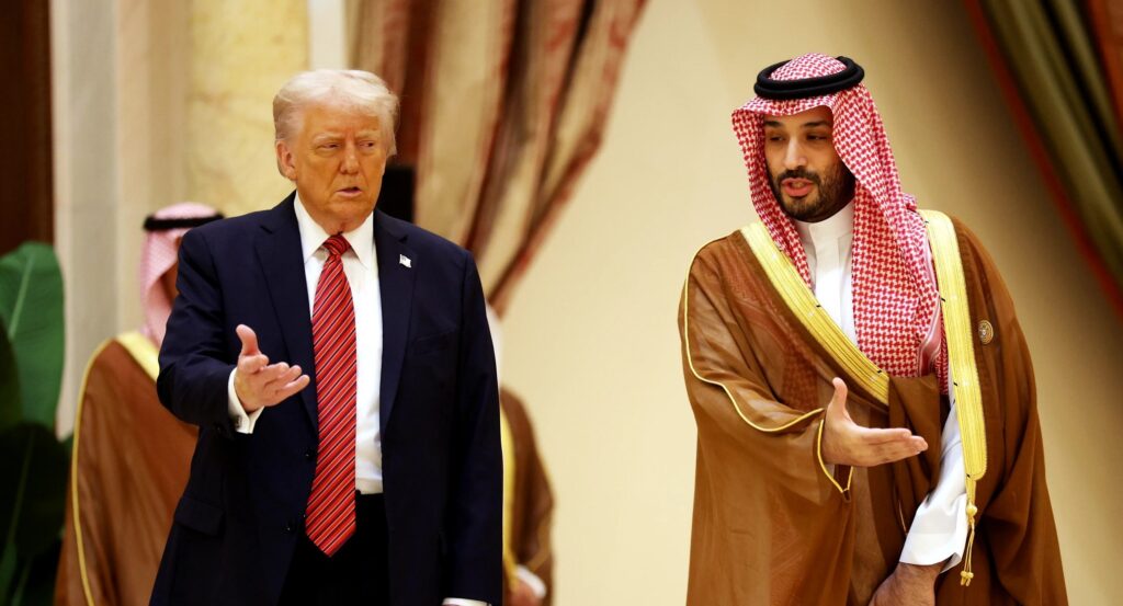 Σ.Αραβία, Κουβέιτ, ΗΑΕ & Κατάρ προς Ν.Τραμπ: «Μην κτυπάτε άλλο τις ενεργειακές υποδομές του Ιράν – Θα μας λιώσει!»