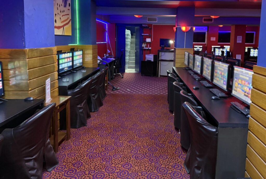 Στη Δικαιοσύνη εκατοντάδες Πατρινοί που έπεσαν θύματα απάτης με παράνομα στοιχήματα