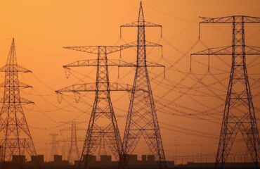 Γιατί τα «μάζεψε» ο Ν.Τραμπ και αποφεύγει να πλήξει ιρανικές ενεργειακές υποδομές