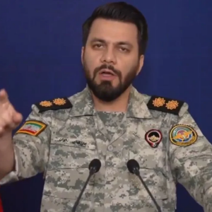 Φρουροί της Επανάστασης: «Έχετε μπερδέψει τον πόλεμο με το Ιράν με ταινίες του Χόλιγουντ και φανταστικούς ήρωες»