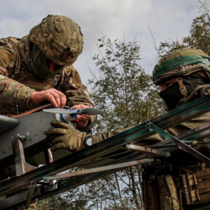 Επίθεση των Ουκρανών στο Λένινγκραντ: Χτύπησαν με δεκάδες drones το λιμάνι του Πρίμορσκ – Δείτε βίντεο