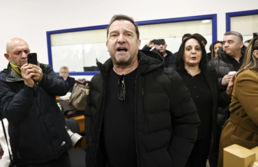 Ξέσπασε ο Ν.Πλακιάς: «Ντροπή σας Γ.Φλωρίδη και Κ.Μητσοτάκη για την ασέβεια απέναντι στην οικογένειά μας»