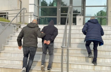 Ξυλοδαρμός 24χρονης στη Βέροια: Προφυλακίστηκε μετά την απολογία του ο 20χρονος – Ομολόγησε την πράξη του