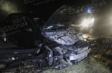 Φονικό τροχαίο στην Ελασσόνα: Ένας νεκρός μετά από σφοδρή σύγκρουση αυτοκινήτων (φωτο)