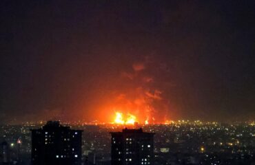Βίντεο: Τελ Αβίβ και Χάιφα στις φλόγες – Εφιαλτική νύχτα για το Ισραήλ