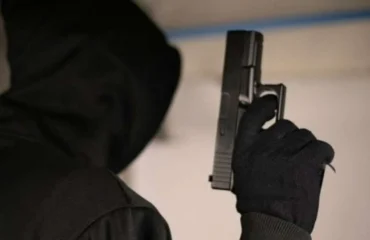 Συνελήφθη Ρομά για ληστεία σε σούπερ μάρκετ της Πάτρας