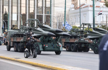 Τα νέα οπλικά συστήματα της χώρας που παρουσιάστηκαν στην στρατιωτική παρέλαση της 25ης Μαρτίου (upd)